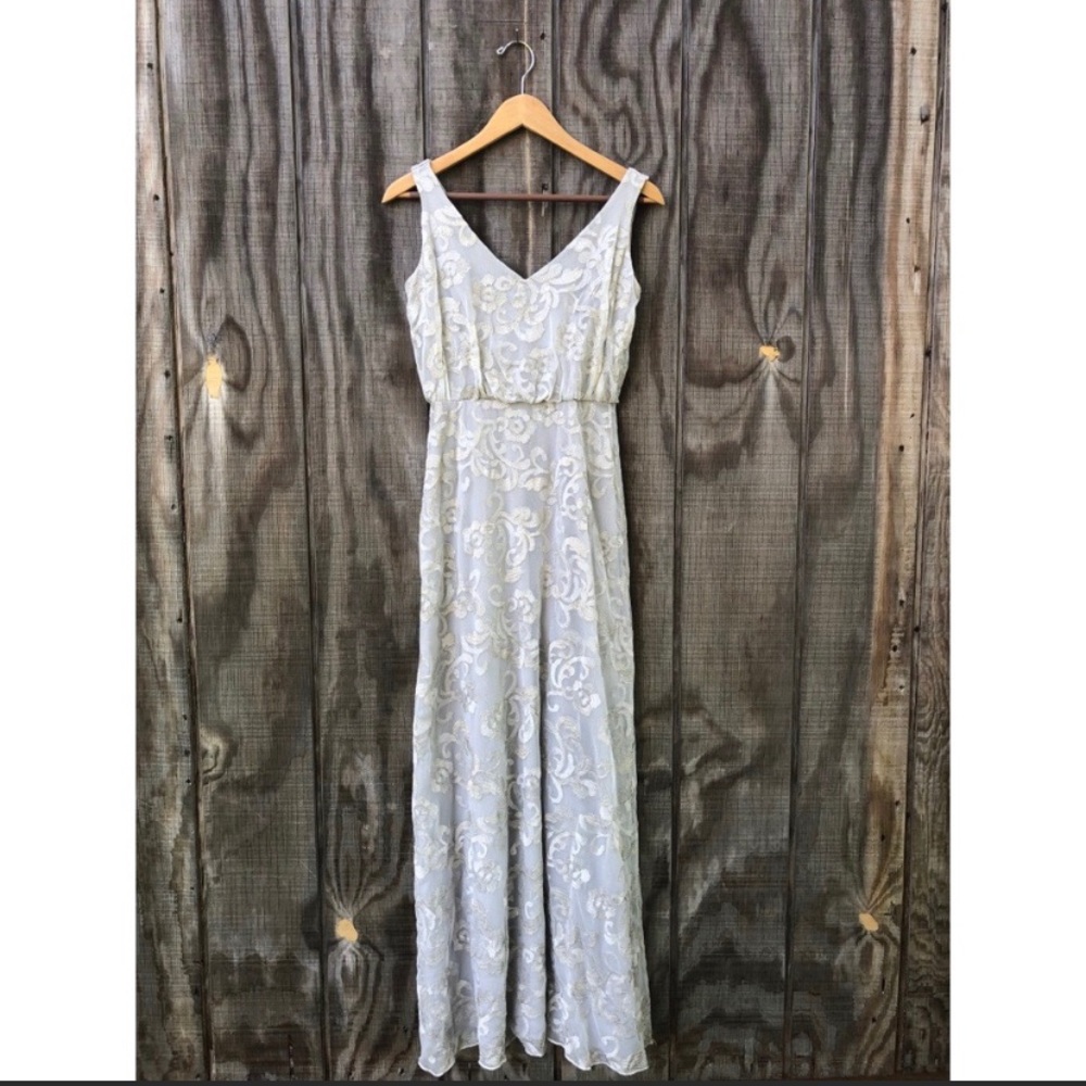 Marina Size 4 lace full length dress